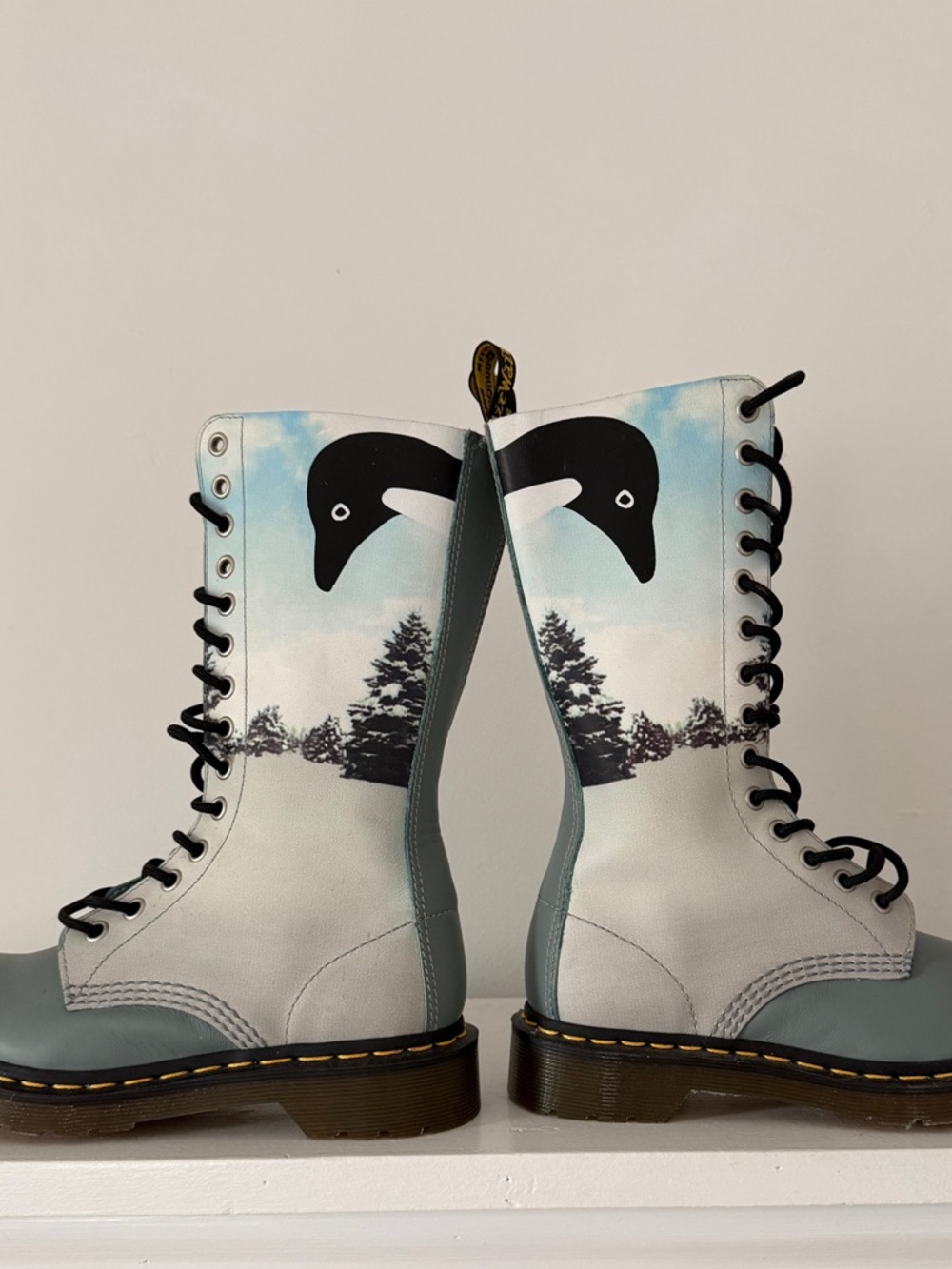 Dr. Martens ULTRA RARE Graphic Winter Scene Lace-Up Boots - Teal & White - Picture 8 of 12
